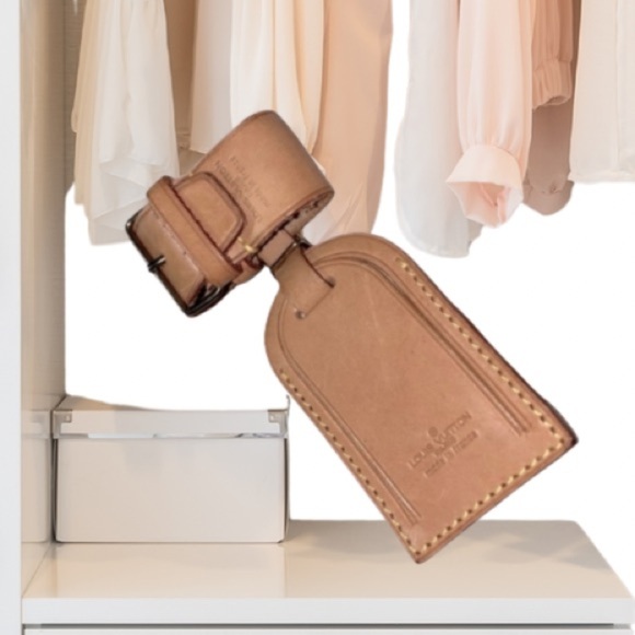 Louis Vuitton Poignet & Hangtag - Picture 1 of 13